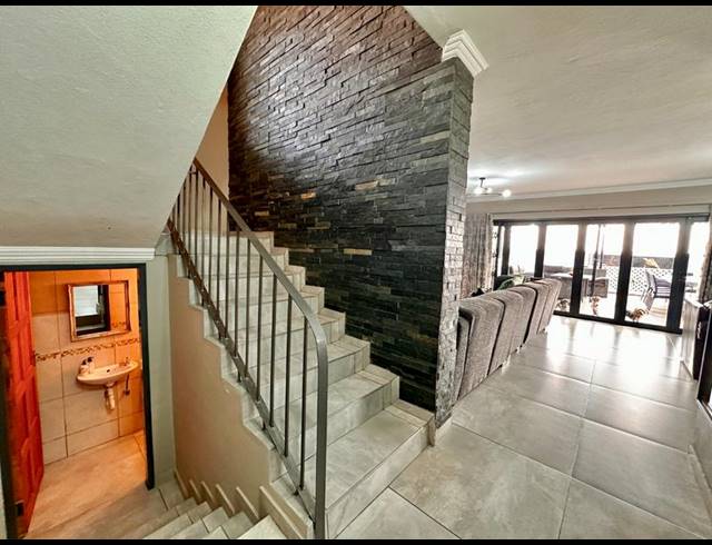 4 BEDROOM HOUSE FOR SALE IN MONTANA PARK